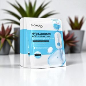 BIOAQUA מסיכת פנים: סדרה מרוכזת ללחות, מיצוק והבהרת העור